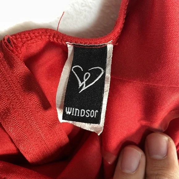 WINDSOR  Off Shoulder Red‎ Fitted Bodycon  Dress Size Large Cocktail Party - Picture 3 of 9